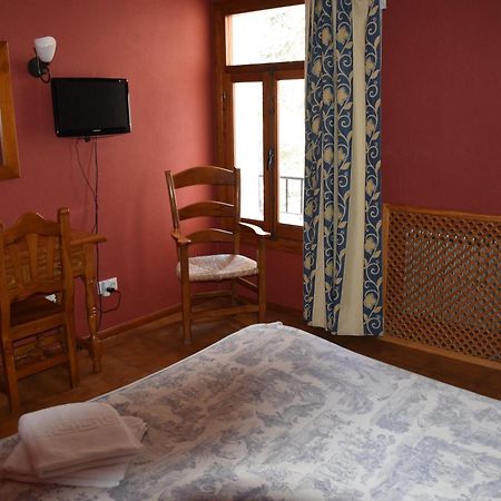 Hotel El Refugio De Juanar Ojén Exteriér fotografie