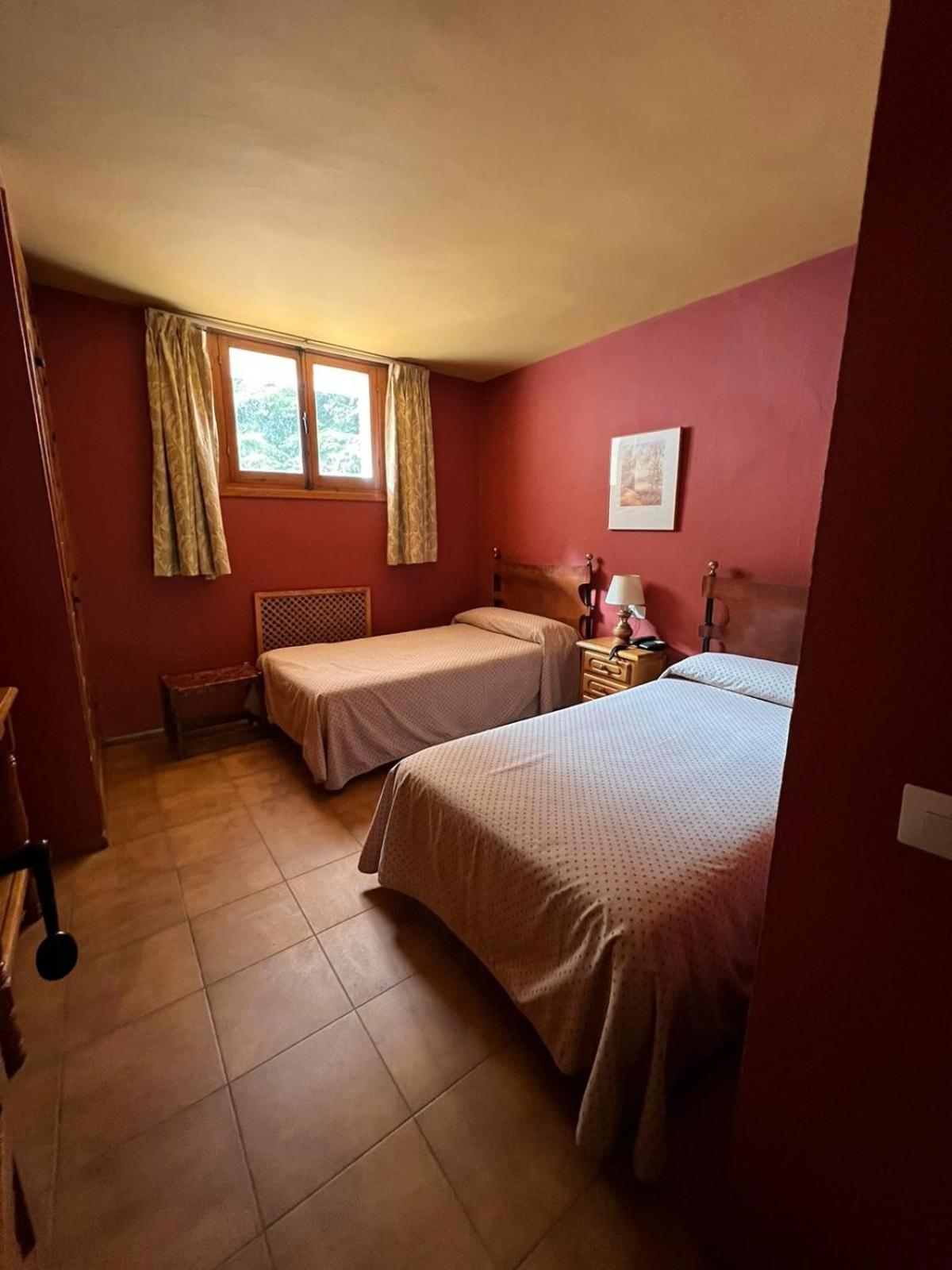 Hotel El Refugio De Juanar Ojén Pokoj fotografie