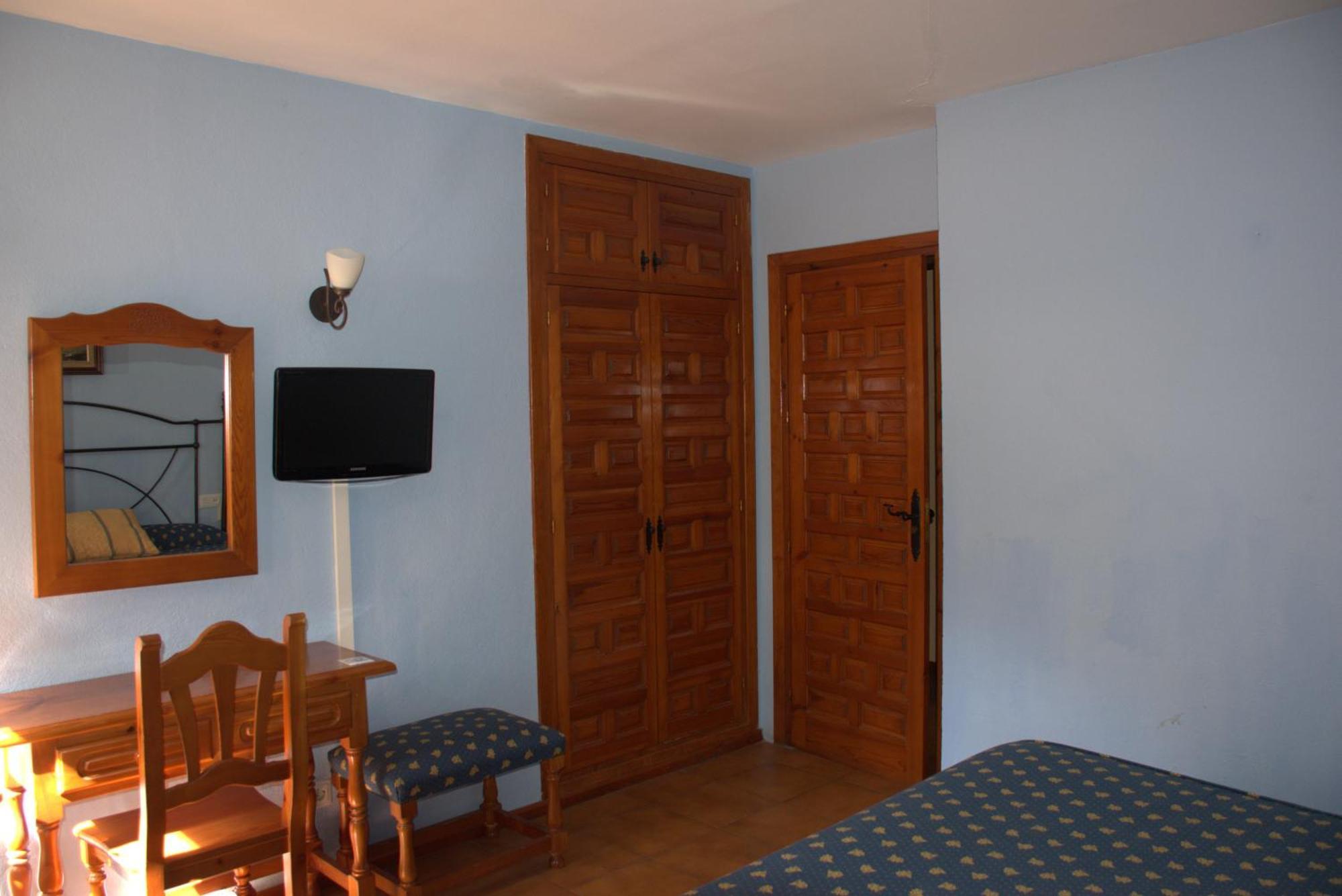 Hotel El Refugio De Juanar Ojén Pokoj fotografie