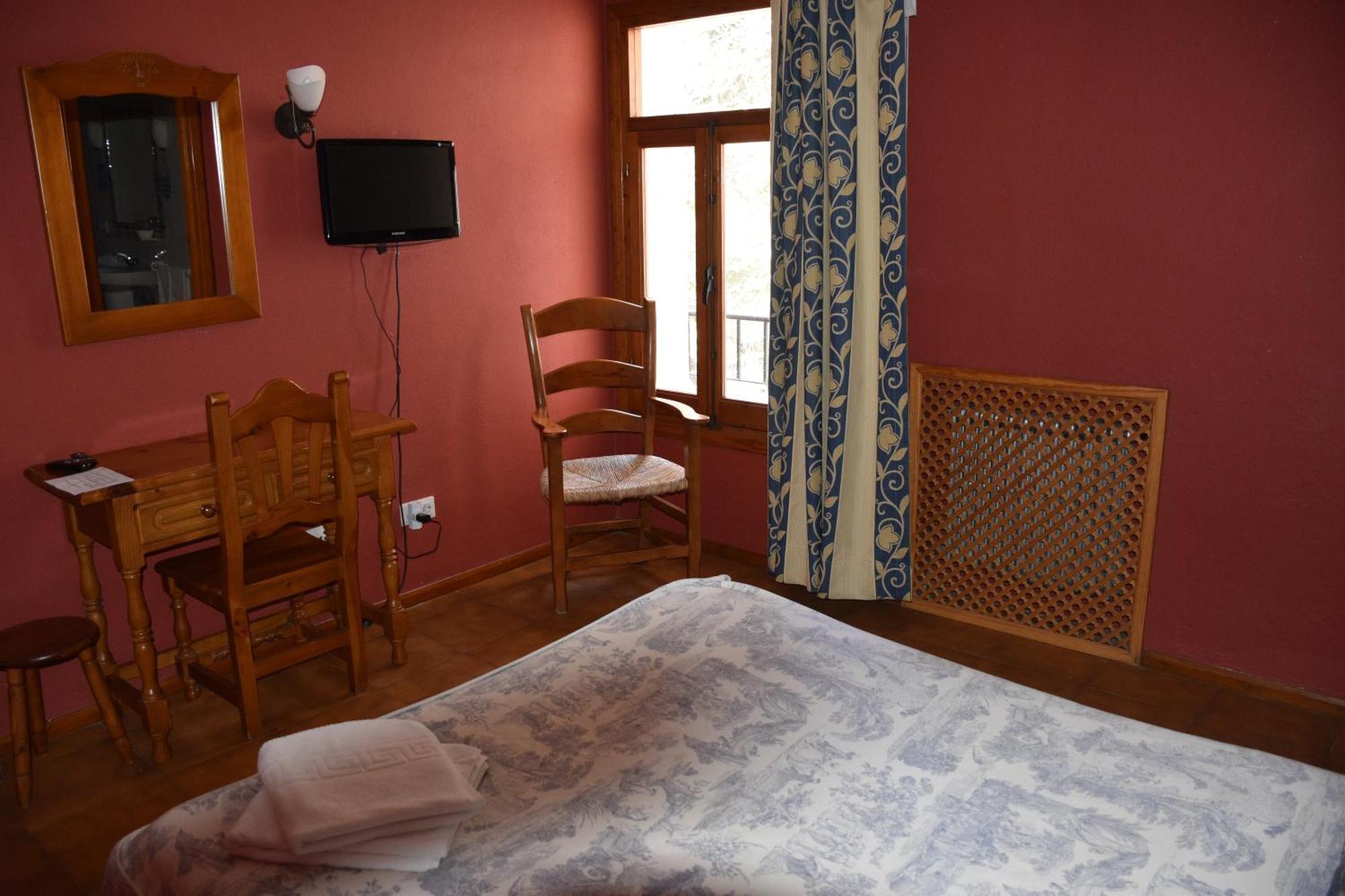 Hotel El Refugio De Juanar Ojén Exteriér fotografie